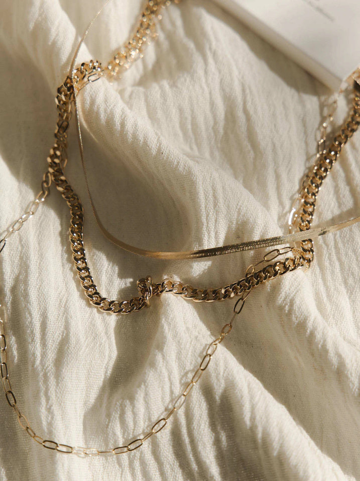 Collares